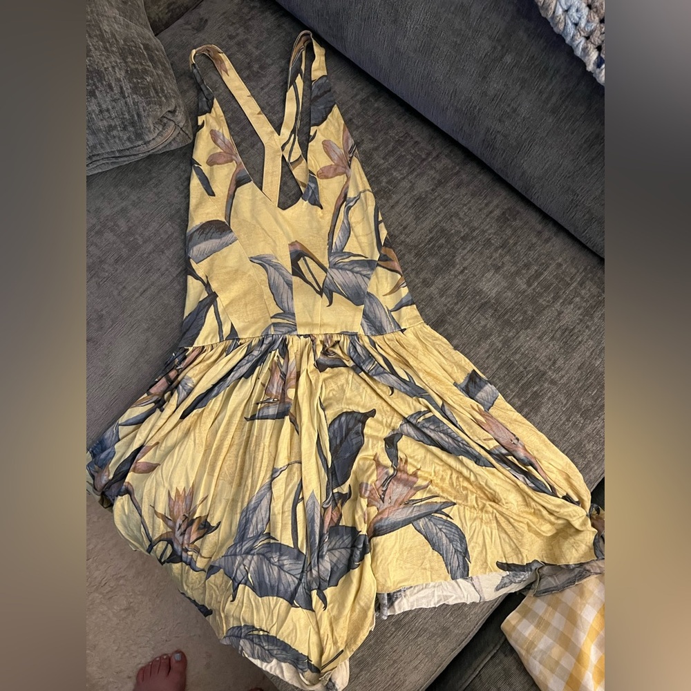 Kimchi Blue Yellow Floral Romper, size small from urban outfitters